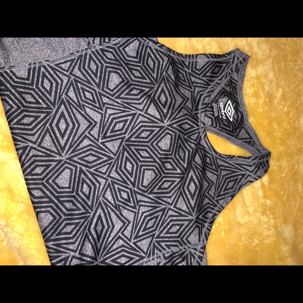 Tank top.